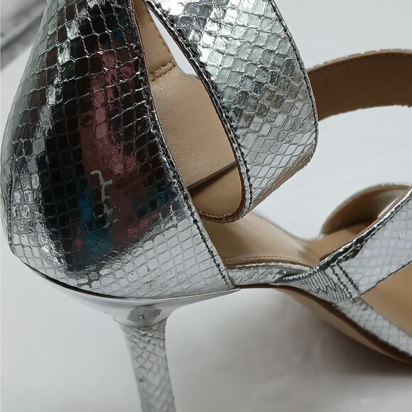 Michael Michael Kors Amal High Heel Shoes Womens 9M Silver Metallic Sandals - Picture 13 of 14